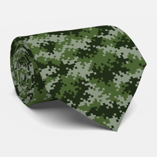 Cravate Un motif de pixel de camouflage militaire vert en  (Roulé)