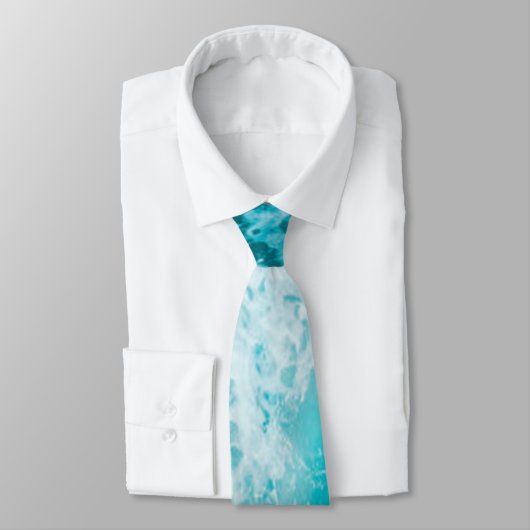 Cravate Vagues tropicales de l'océan bleu (Attaché)