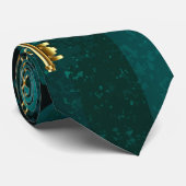 Cravate Veille bijoux Steampunk sur un Arrière - plan vert (Roulé)