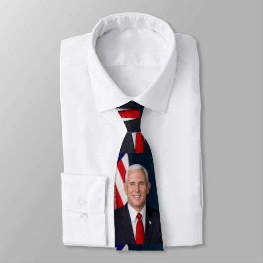 Cravate Vice President Mike Pence Neck Tie (Attaché)