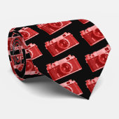 Cravate Vieux appareil photo russe - Rouge sur Noir (Roulé)