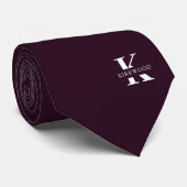 Cravate Vin pourpre | Élégant Monogramme+Nom | bidirection (Roulé)