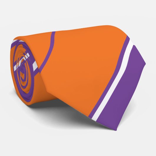 Cravate violette et orange diagonalement striée (Roulé)