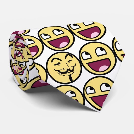 Cravate Visage impressionnant (Roulé)