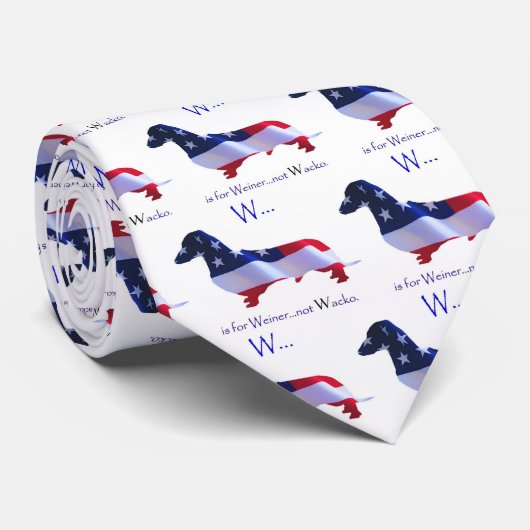 Cravate W est pour Weiner, pas Wacko (Roulé)