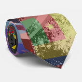 Cravate World Flag Distressed Glitch Abstract Collage  (Roulé)