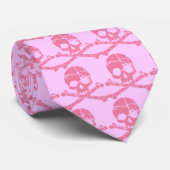 Cravate Worn Pink Skull and Crossbones (Roulé)