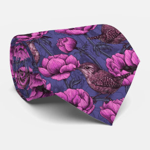 Cravate Wrens dans le jardin de l'anémone