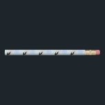 Crayon Cute Blue Baby Boy Stork<br><div class="desc">Cette superbe paire de crayons présente une image graphique d'une mignonne cigogne blanche avec des plumes de queue noires accrochées à un paquet de couvertures bleu pâle. Il y a du texte bleu sur le paquet qui dit "Baby Boy". Ce design est parfait pour célébrer un bébé garçon.</div>