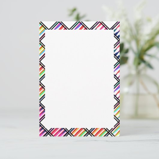 Crayon Jamboree Blank Invitation Modèle (Debout devant)