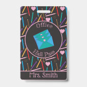 Crayons de couleur éparpillés | Badge de laissez-p (Avant)