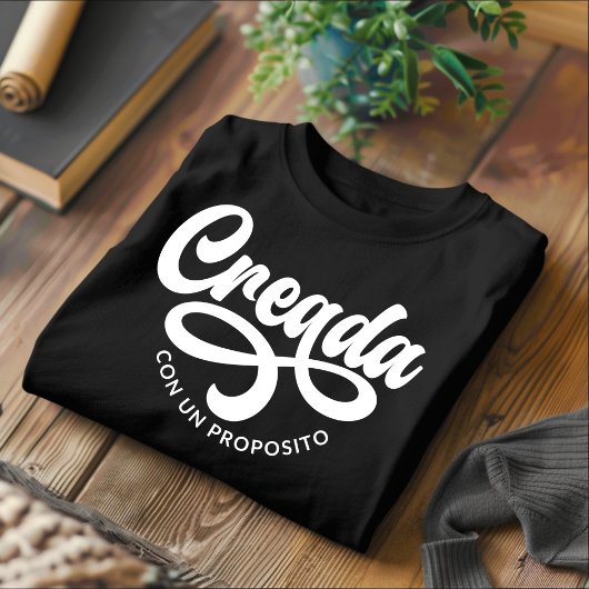 Creada Con Un Proposito Christian Spanish T-Shirt