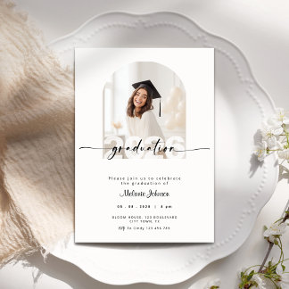 Cream Graduation Invitation with Photo - 2026 Kaart