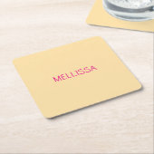 Cream minimalist custom name vierkante kartonnen onderzetter (Schuin)