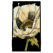 Cream Poppy-ventilator op zwarte achtergrond Klein Cadeauzakje (Voorkant)