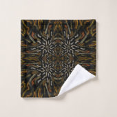 Creamy Golden Yellows Raked Pattern On Black (Gant de toilette)