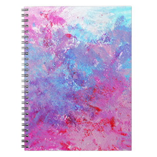 Creatieve roze-blauwe textuur, verfvlekken. notitieboek