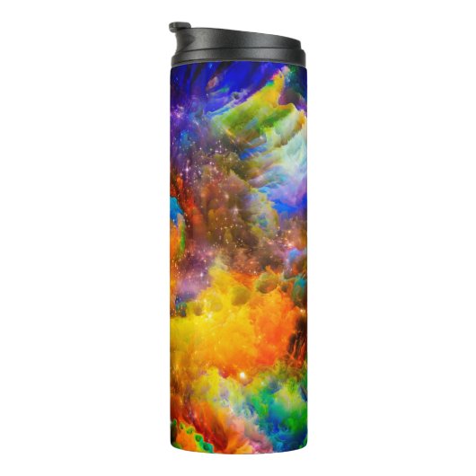 Creative arrangement of fractal elements, lights a thermosbeker (Geroteerd rechts)