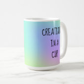 Créativité dans une tasse de café en coupe (Devant droit)