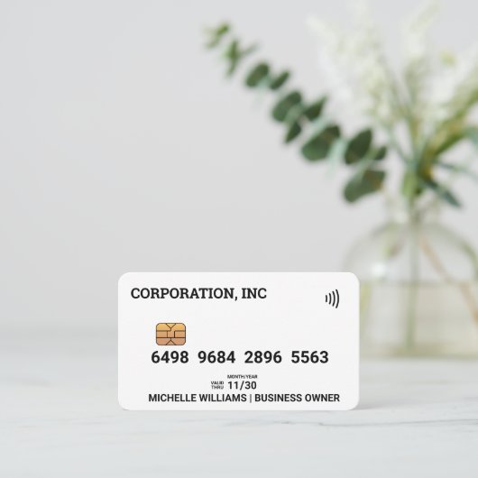 Crédit | Carte de débit | BLANCHE (Debout devant)