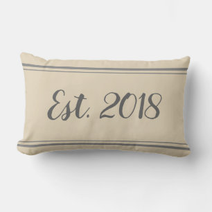 Créé Coussin gris et beige 2018