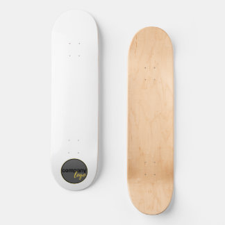 CREËER OWN LOGO BUSINESS MARKETING PROMOTIE WIT SKATEBOARD