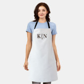 Creëer uw eigen aangepaste eenvoudige monogram schort (Gedragen)