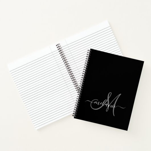 Creëer uw eigen aangepaste monogram en naamscript notitieboek (Binnen)