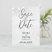 Creëer uw eigen aangepaste witte stippen save the date (Staand voorkant)
