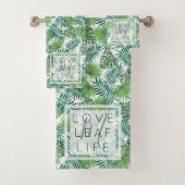 Creëer uw eigen botanische lederen patroonmonogram bad handdoek (Insitu)