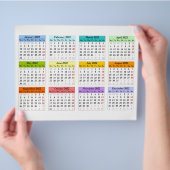 Creëer uw eigen kalender voor 2022 flyer (Hand)