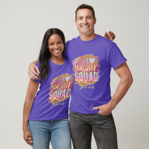 Creëer Uw eigen kleurrijke lerarengroep T-shirt