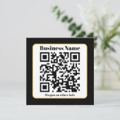 Creëer Uw eigen QR-code | Zwart Wit Gouden Rand Feestdagenkaart (Staand voorkant)