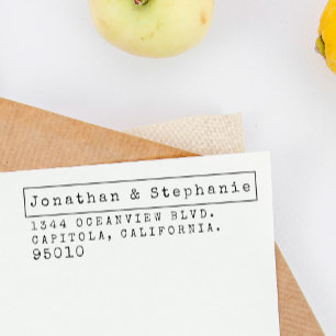 Creëer Uw eigen Retrotypemacherretouradres voor de Zelfinktende Stempel