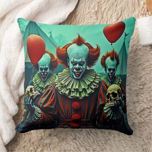 Creepy Clown Horror Scene Ontwerp Kussen