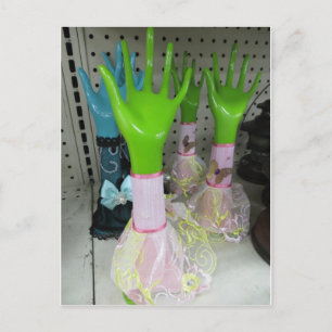 Creepy Disemboded Hands Briefkaart
