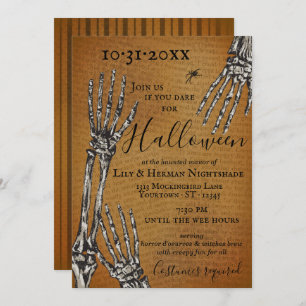 Creepy Skeleton Hands Halloween Party Invitation Kaart