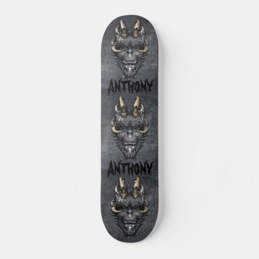 Creepy Skull Skateboard (Voorkant)