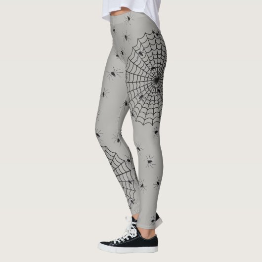 Creepy Spiders en Spider Web Leggings (Links)