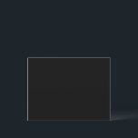 Créez votre propre carte postale personnalisée noi<br><div class="desc">Faites-le uniquement à vous avec ce modèle personnalisable noir. Ajoutez votre propre texte,  photo ou oeuvre d'art pour créer un cadeau personnalisé idéal pour les anniversaires,  les mariages,  les anniversaires ou toute occasion. Élégant,  polyvalent et intemporel en noir classique.</div>