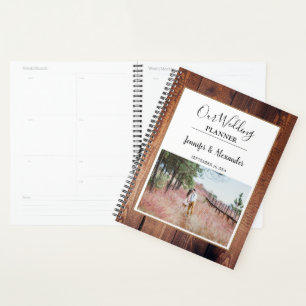 Créez votre propre mariage photo en bois rustique