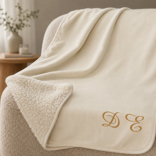 Crème beige minimalistische geborduurde fleece sherpa deken