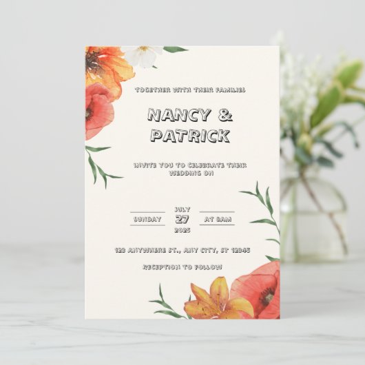 Crème en Groene Bloemen Bruiloft Uitnodiging (Staand voorkant)