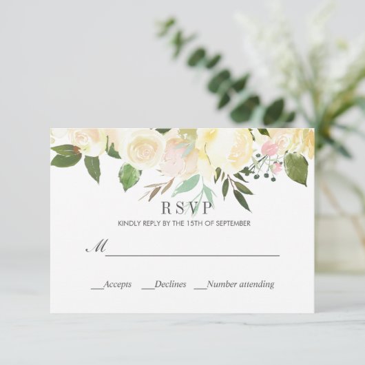 Crème et ivoire | Printemps classique MARIAGE RSVP (Debout devant)