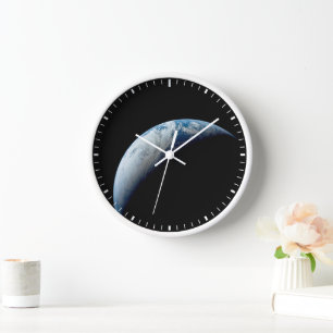 Crescent Earth genomen van de Apollo 4 missie.