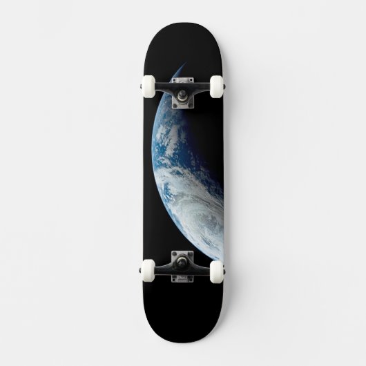 Crescent Earth genomen van de Apollo 4 missie. Skateboard (Voorkant)