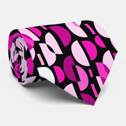 Crescent Pattern 010921 - Magenta Roze Stropdas (Opgerold)