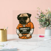 Crimineel Coole Pug – Grappig Mugshot Hond Design Acryl Bord (Huwelijk)