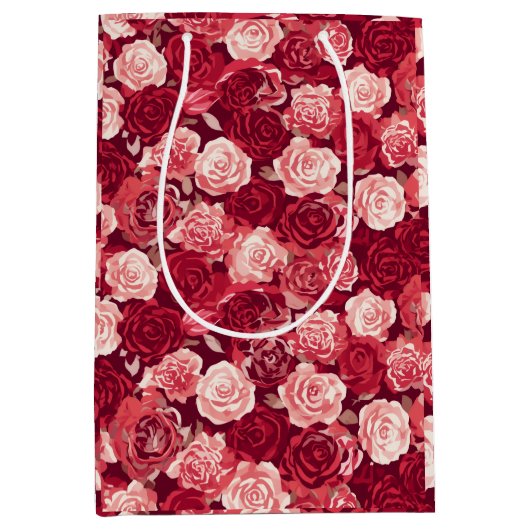 Crimson & Blush Seamless Rose Pattern Medium Cadeauzakje (Voorkant)