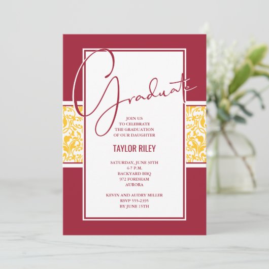 Crimson en Yellow Damask Afstuderen Kaart (Staand voorkant)